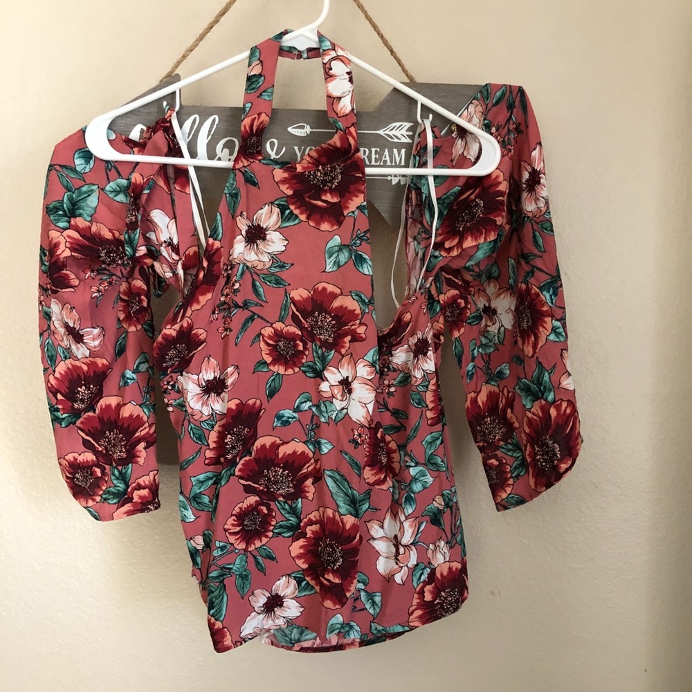 Cold shoulder floral top